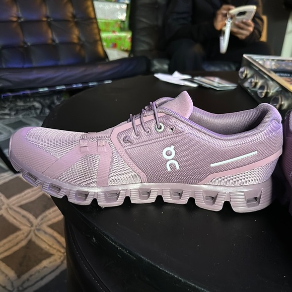 On Running Women's Purple Running Shoes - Picture 4 of 7